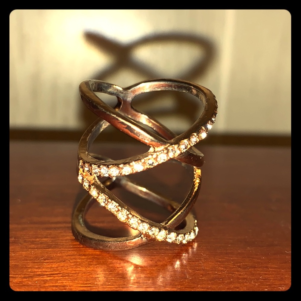 A women’s ring